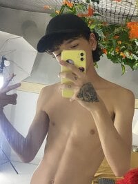 wigans_froy's webcam live show