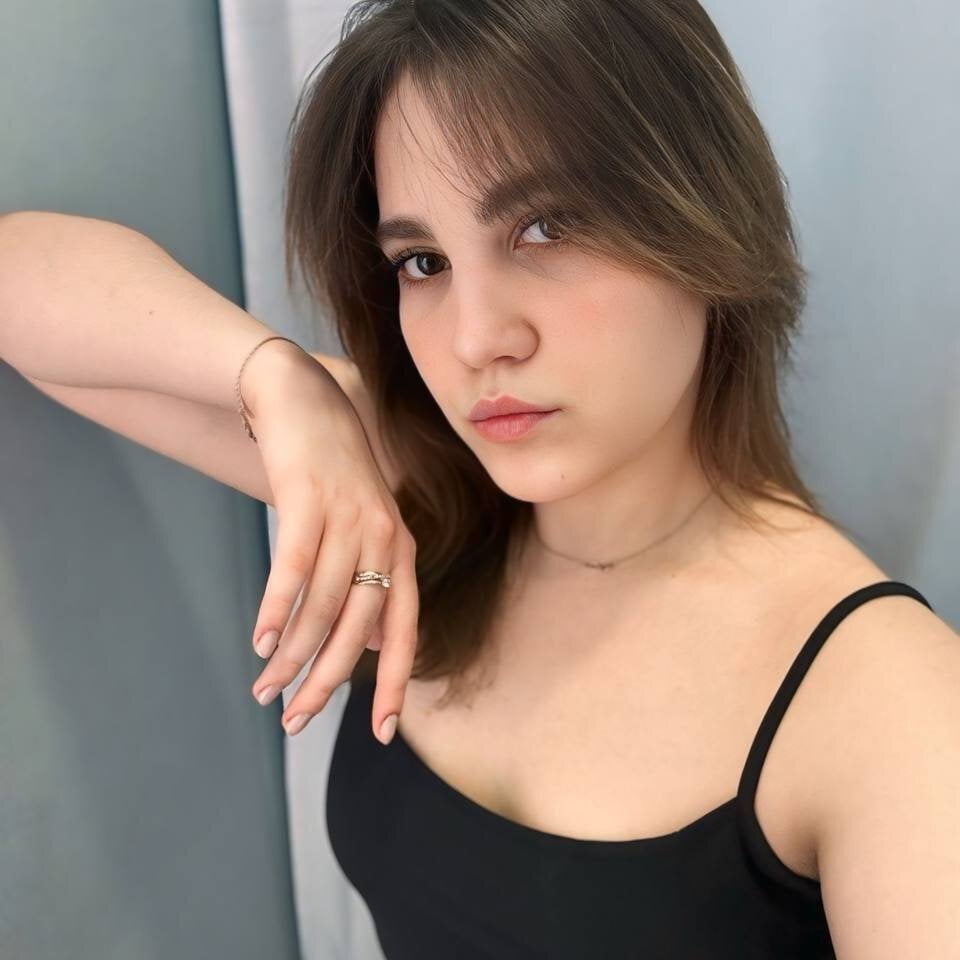 watchgirlcam.com amityhathorne livesex profile in a-private-studio-in-the-forest-in-the-philippines cams