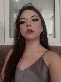 AnnisFarwell offline chatrum