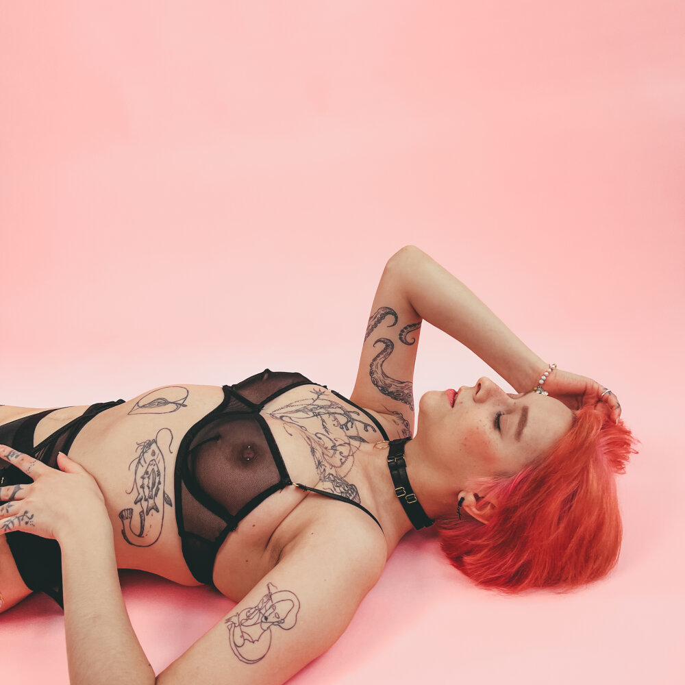 annasays 😻 free live stream