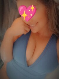 PrettyVixen's webcam live show