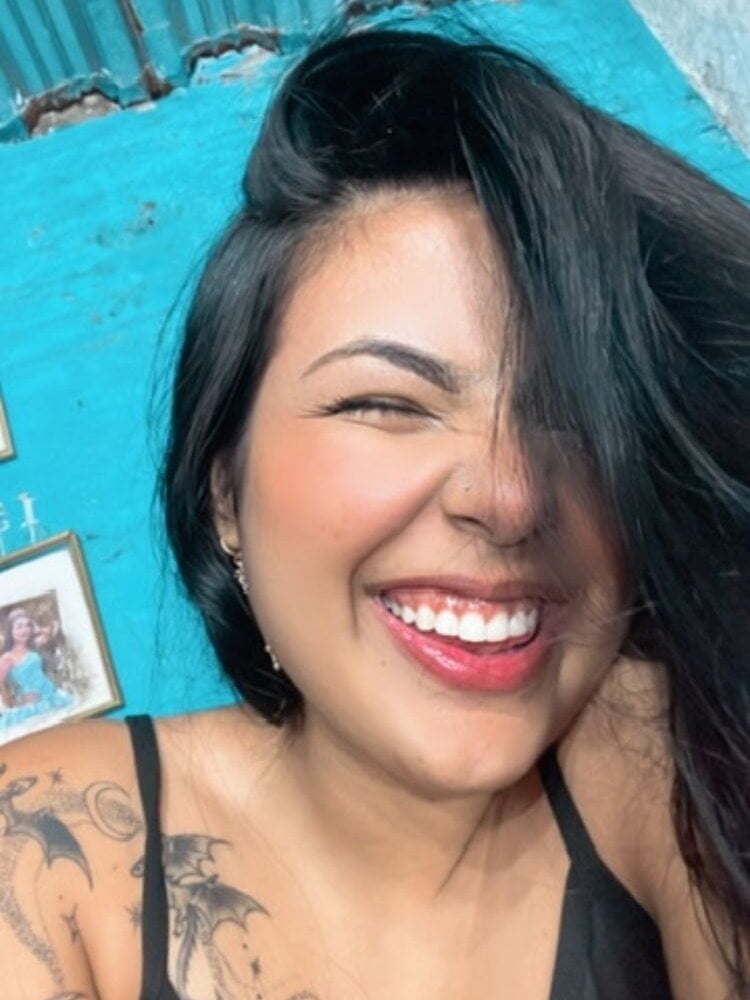 stripchat sofy_liz webcam profile pic via webcam-sexe.net