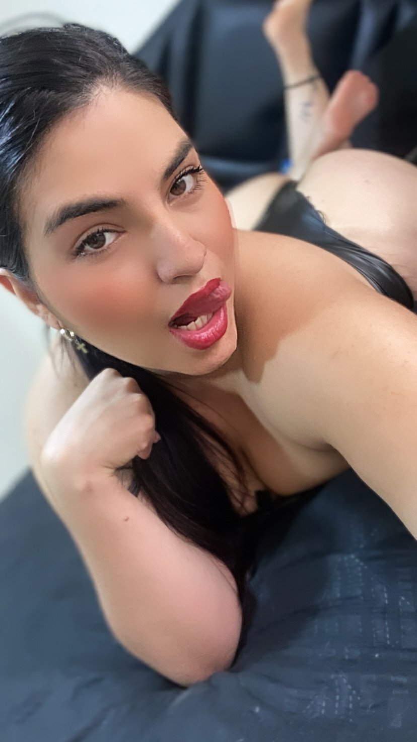 tamy_latinacurvy