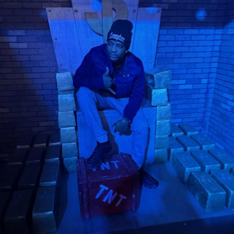 girthsincebirth_642's Offline XXX Chat