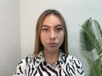 AnitaBerryg's Offline Chat Room