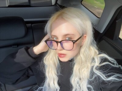 Nicole_Graves Avatar