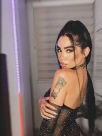 latinteen's Live Sex Cam Show