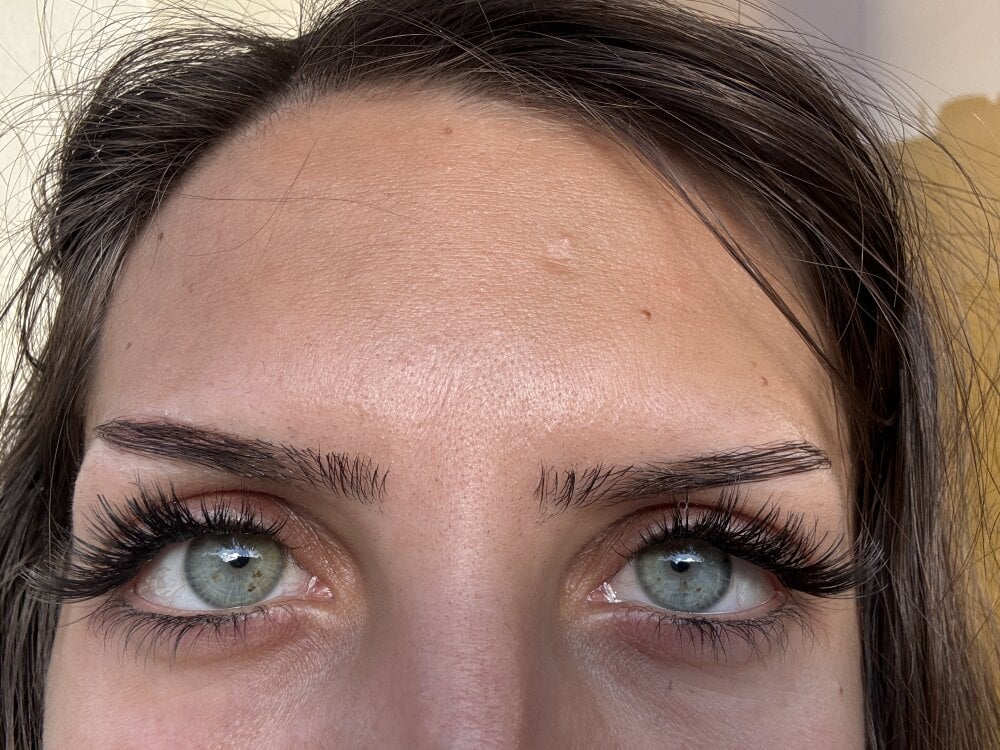 misssbria webcam profile - Norwegian