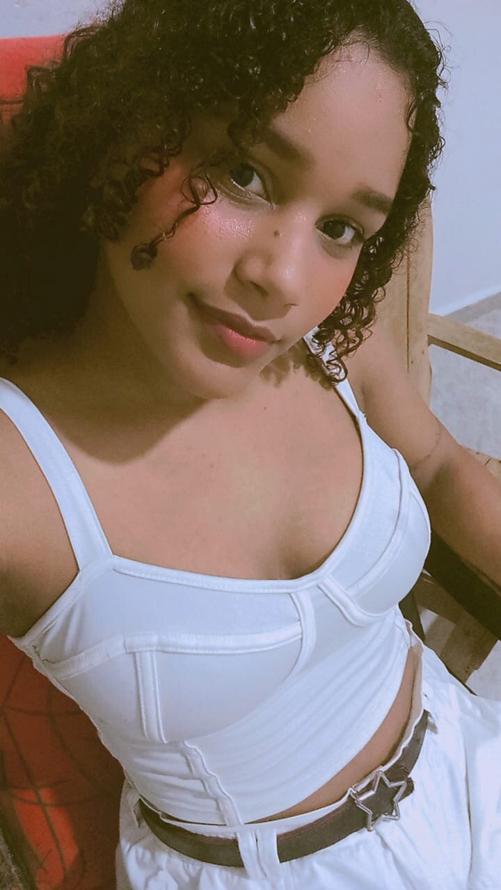 amaia_ebony1