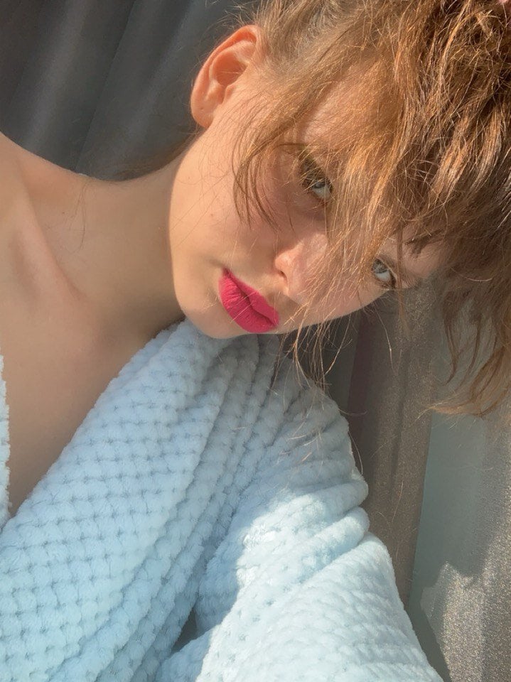 playfullamelia from stripchat