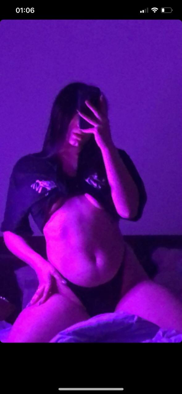 Valeriaboobs