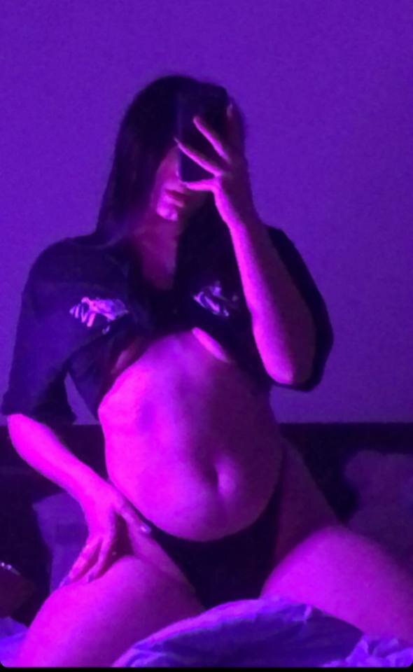 Valeriaboobs profile