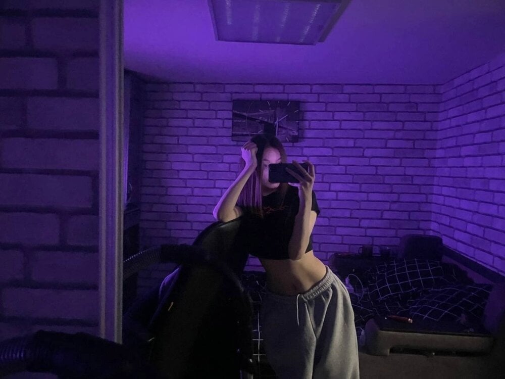 HannaRich live cam model at StripChat