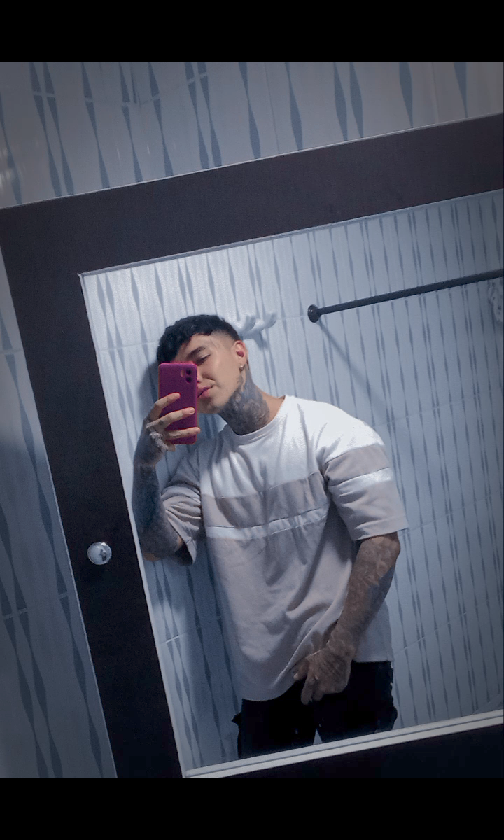 Offline XXX chat Evan_hott