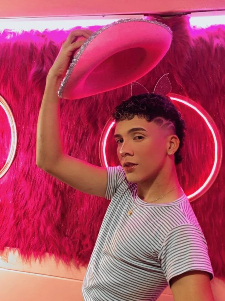 noah_slavex from stripchat