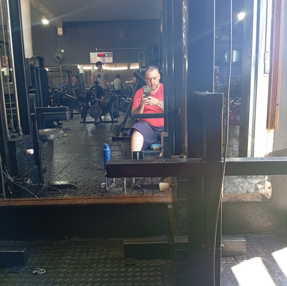 gordaomg42's Offline XXX Chat