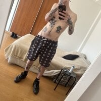 theplugkid's webcam live show