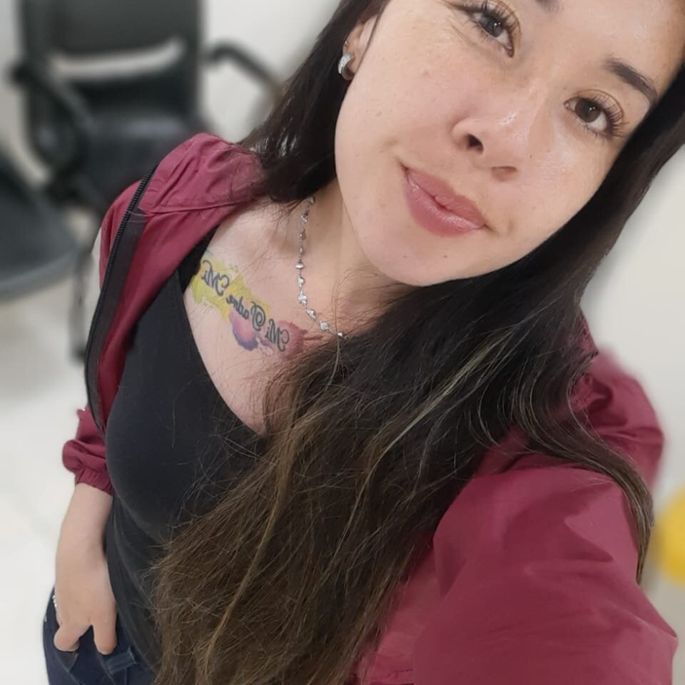 Nahomy_Santoss
