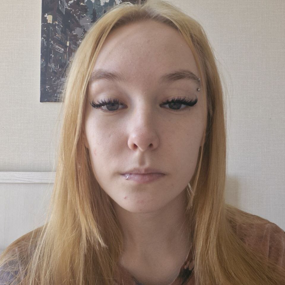 BlondeSgirl profile