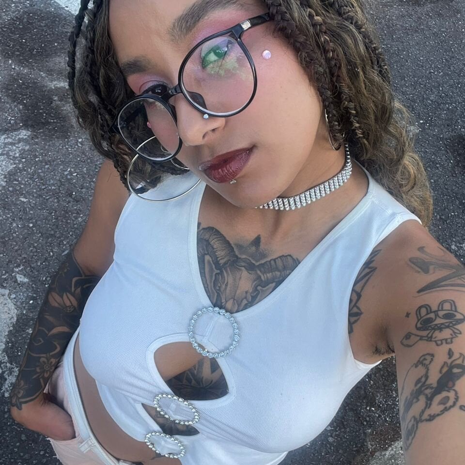 sexlivecamsites.com lady_katerinaa livesex profile in english cams