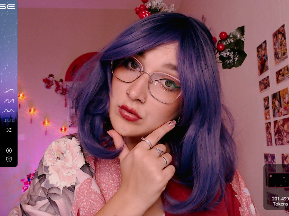 Live sex webcam photo for WinnieKooper #289664957