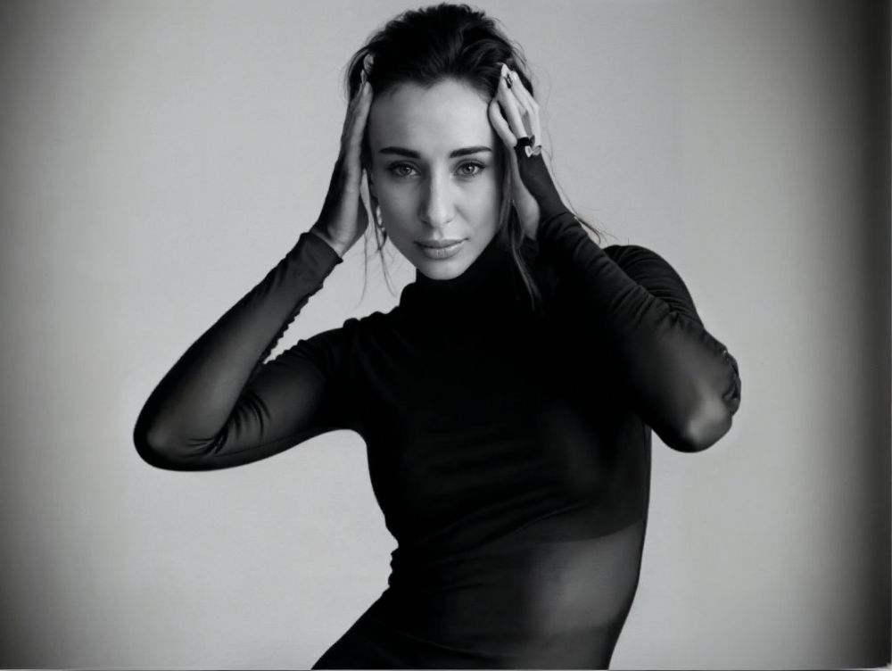 Eliza-Tastys-_ profile