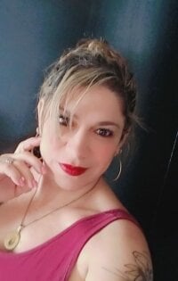 Show de cámara de sexo en directo de Salomeesexxxy