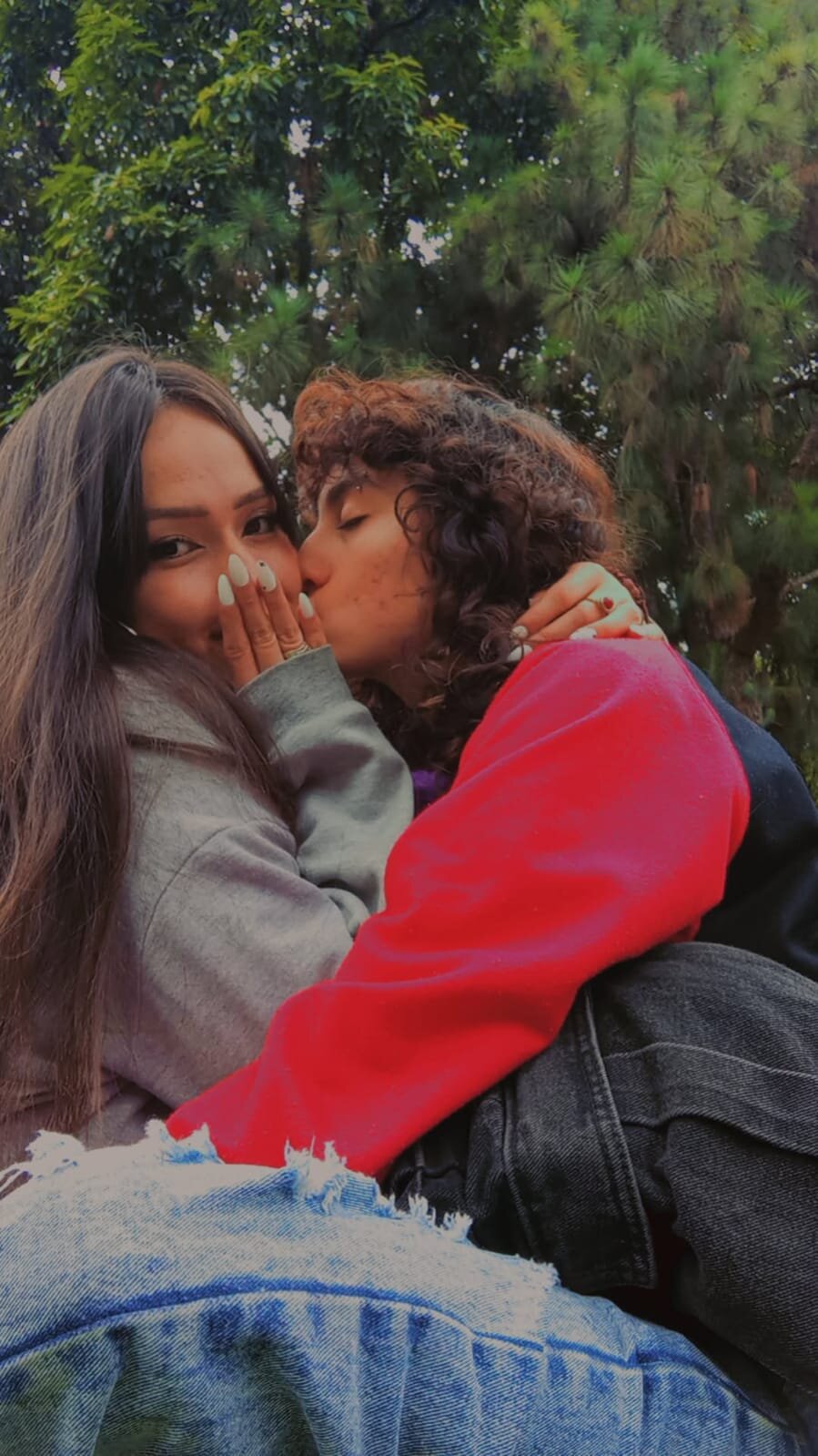 Mia_and_nova