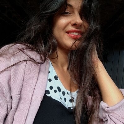 camilla_love on StripChat