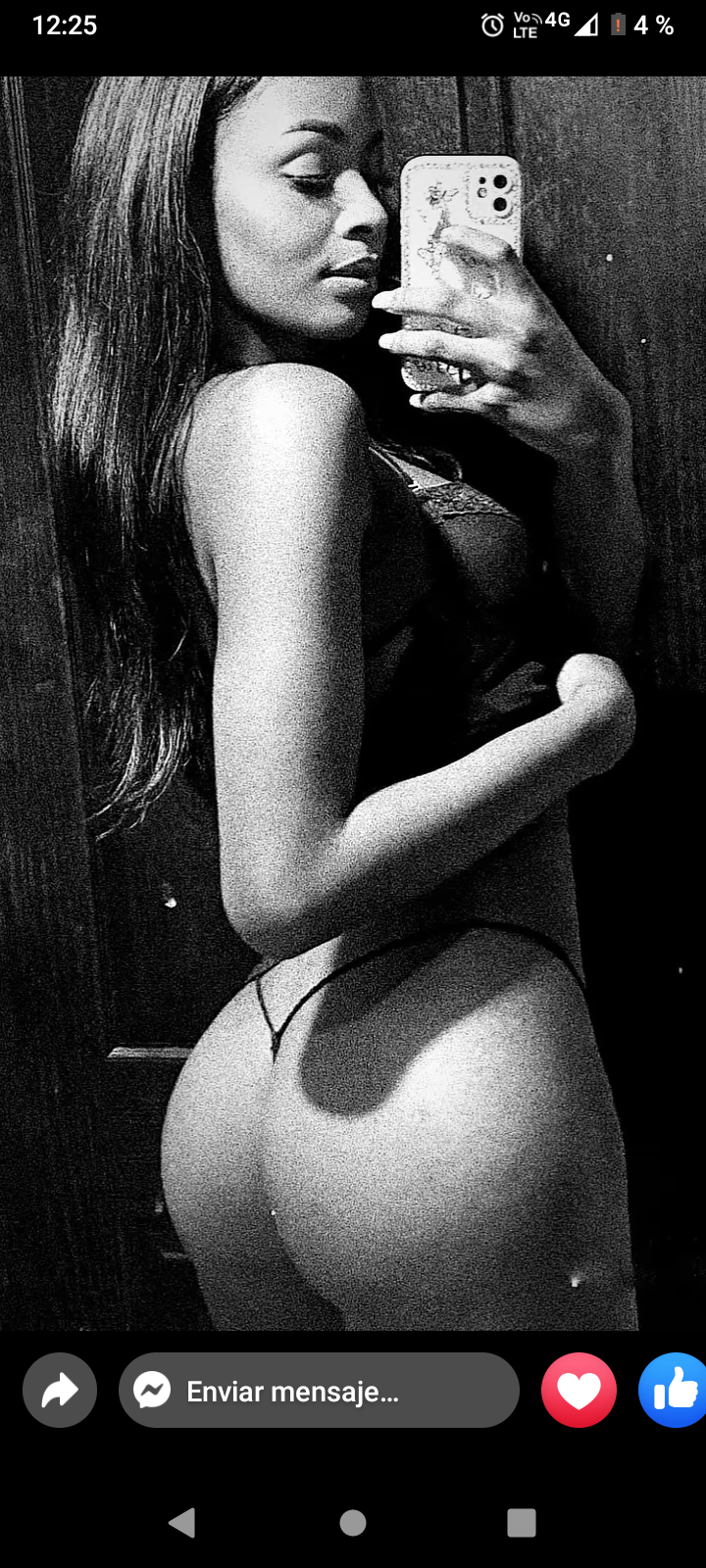 Naomi_Glam