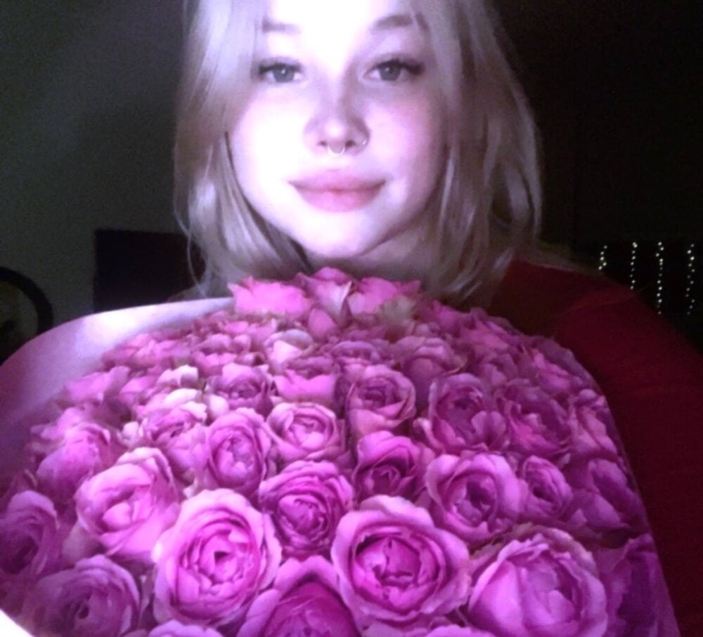 Lulu_Di's Offline XXX Chat