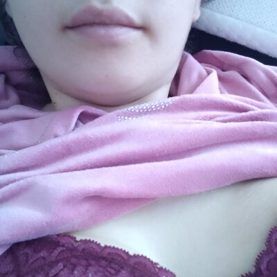 Lovely-deea