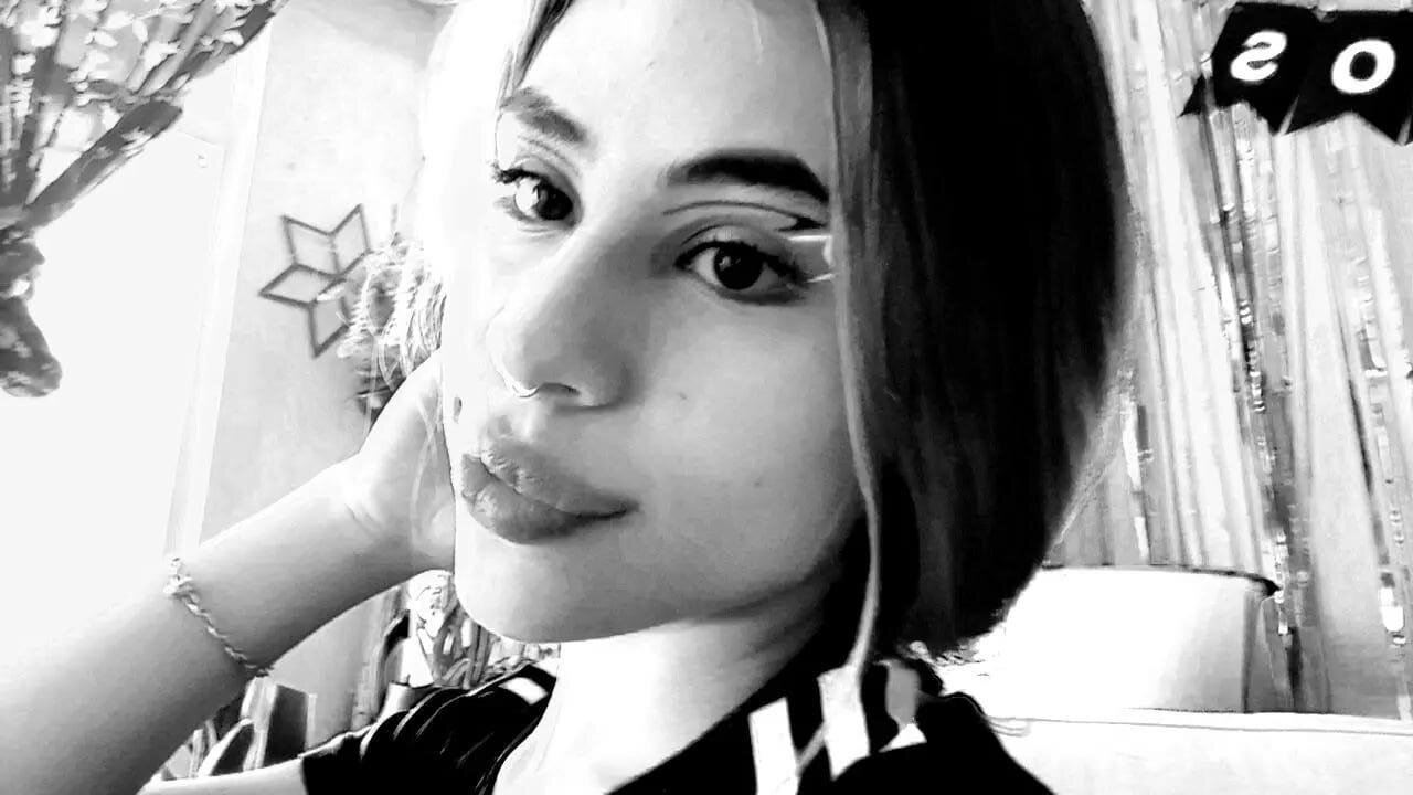 IsabellaPiink_