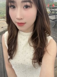 oneyou_400's webcam live show