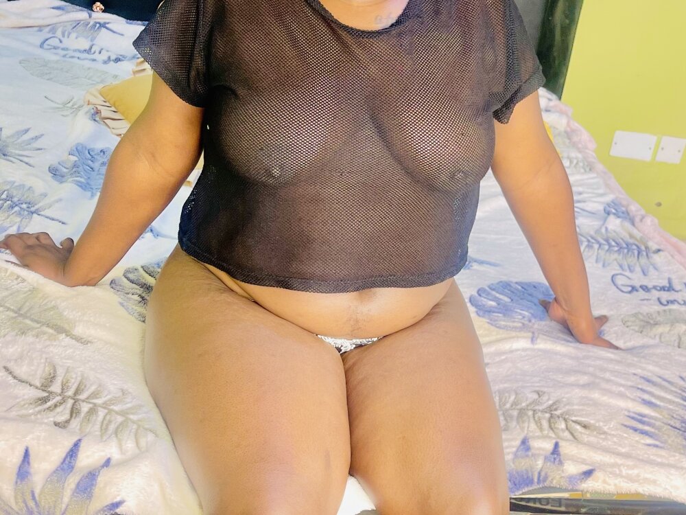 Live sex webcam photo for Nicks_bea #280909158