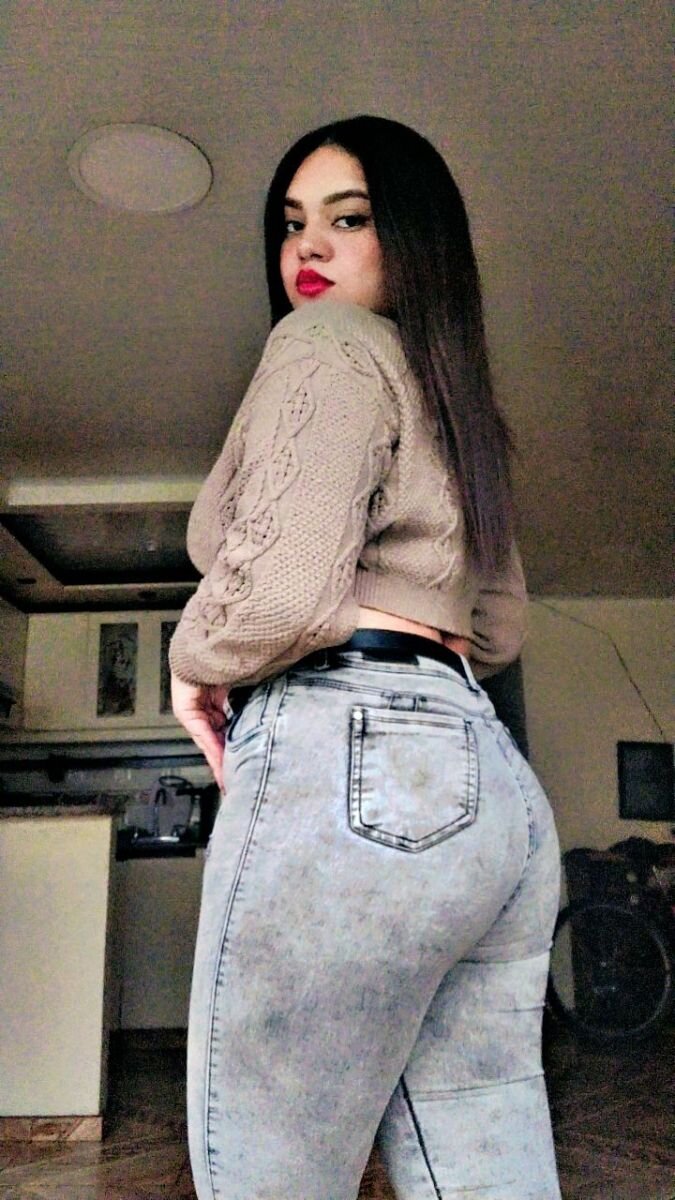 ariel_sanders