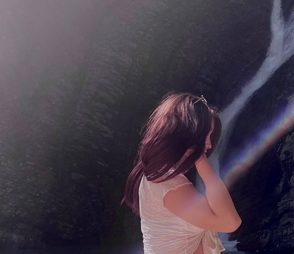 cheapadultsexcams.com cathleendevivo livesex profile in chinese cams