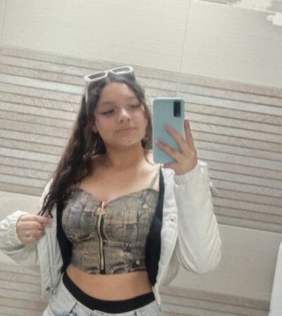 Latin_white_a