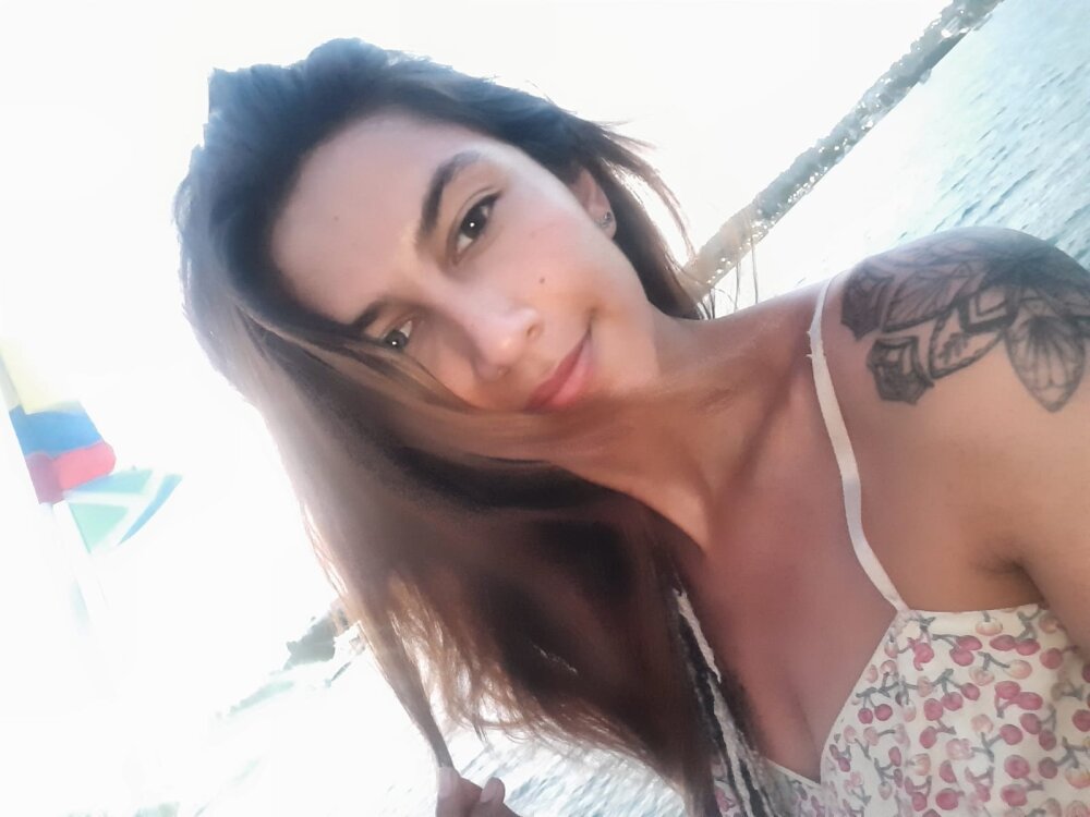 Live sex webcam photo for renata_angel #289672100
