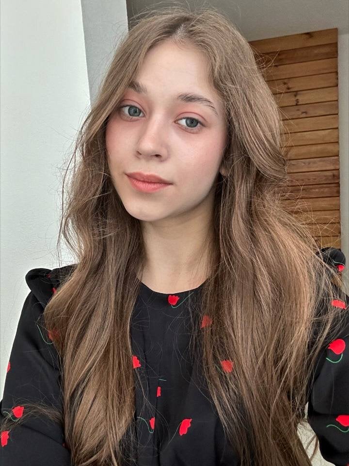 Live sex webcam photo for AngelaWade #284799065