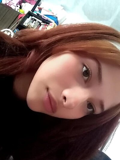 Honeyy_1 📼 free live chat