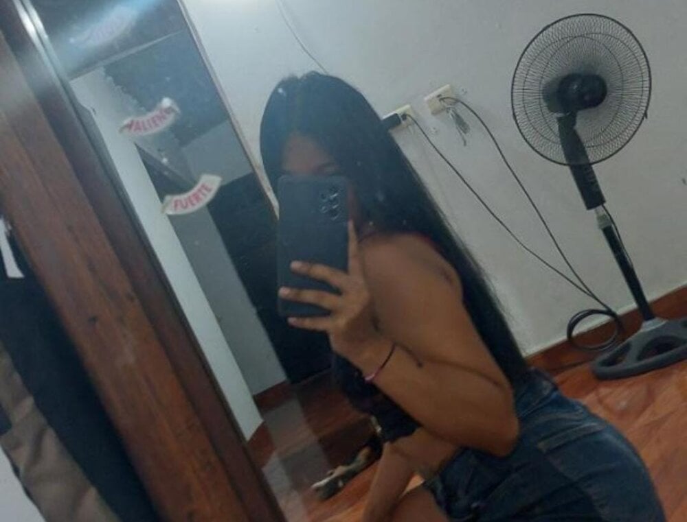 sweet_zoe92_ from stripchat