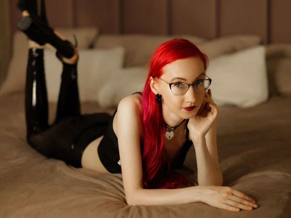 countess_of_agression 🦅 online chat