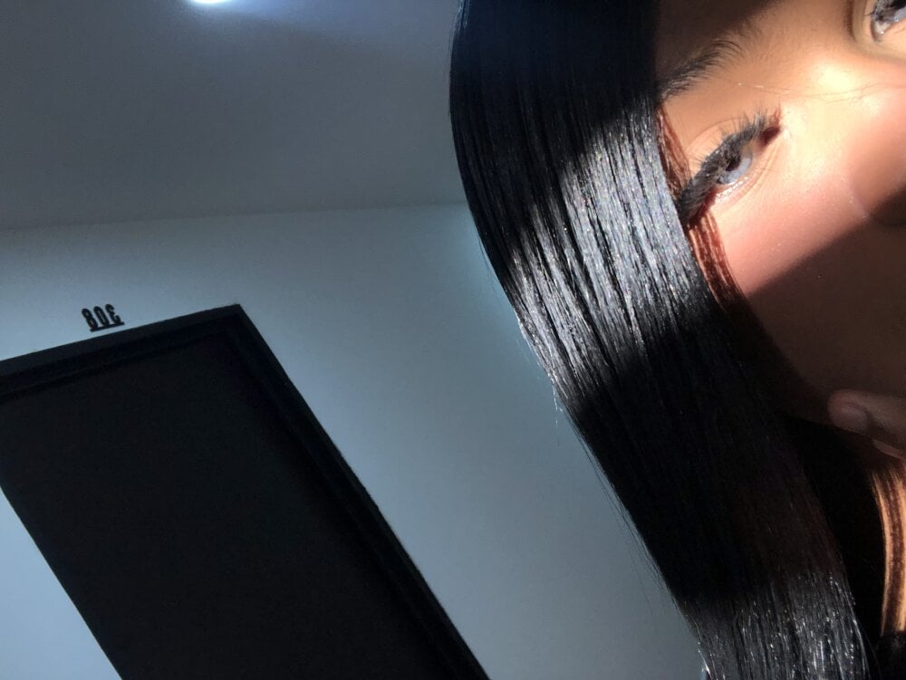 Kornylove profile
