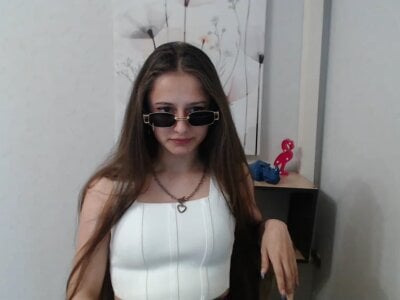 xluvi from stripchat