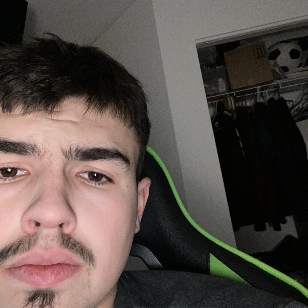 bigdicksamystraw profile