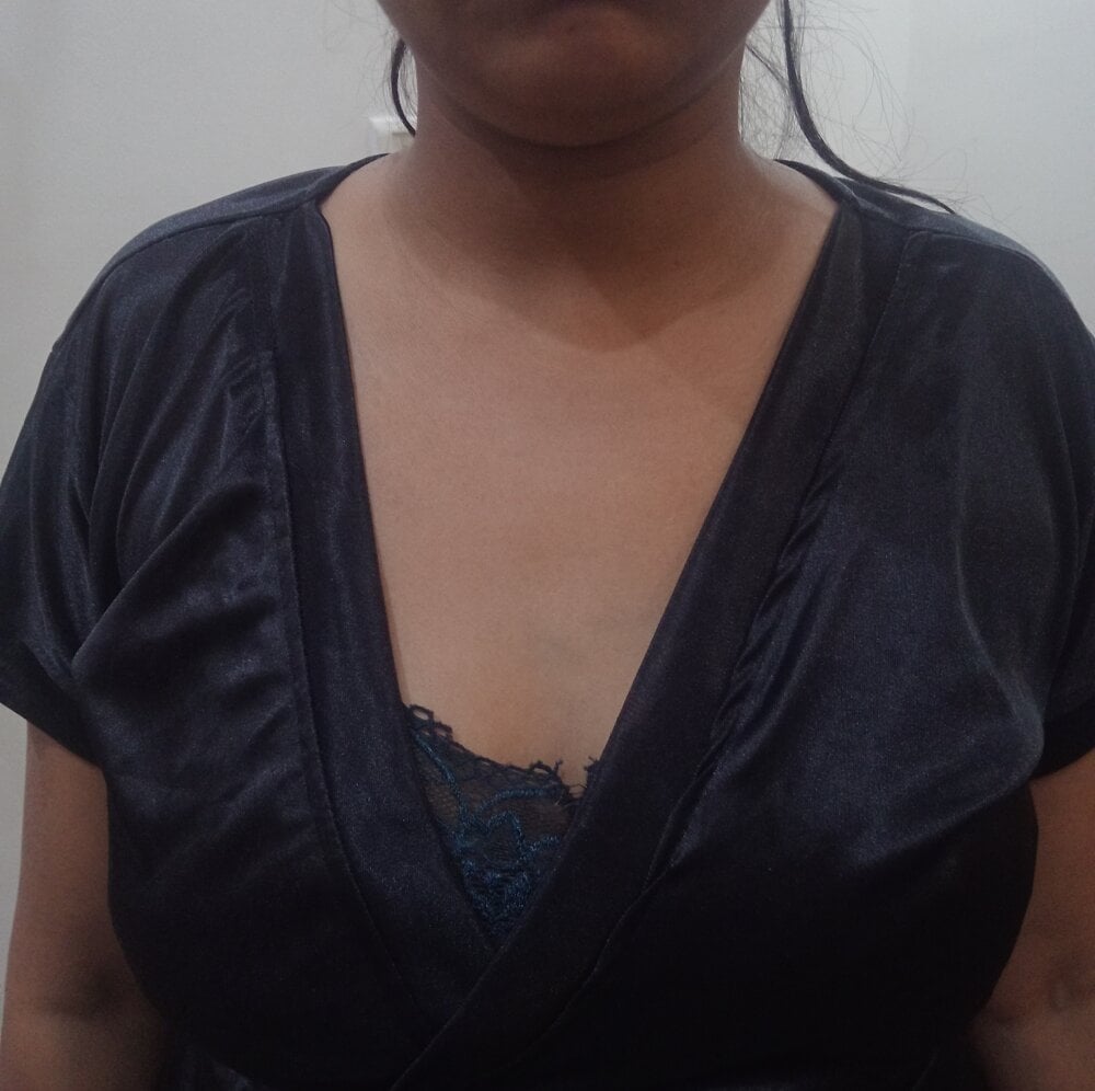 neha_4141 webcam livesex profile in straight-to-the-cemetery cams