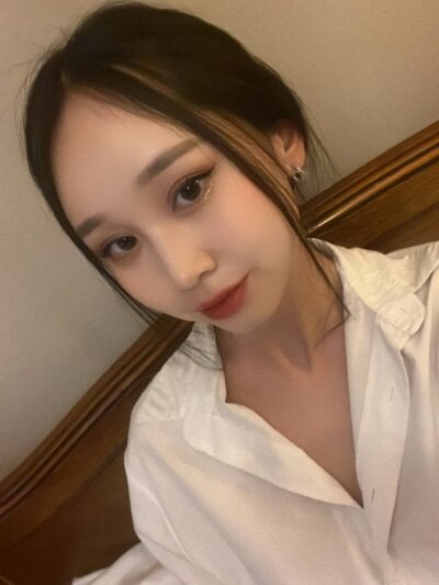 Han_jii - Stripchat Handjob Girl Cam Striptease