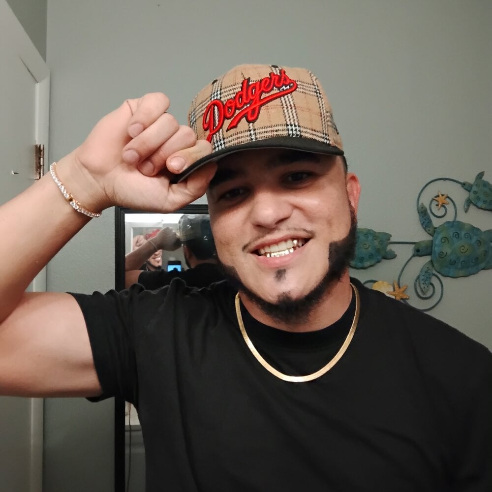 Polofukemneverloveem profile