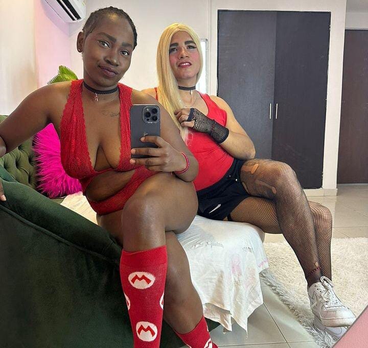 Live sex webcam photo for Dirty-Girlts #288857437